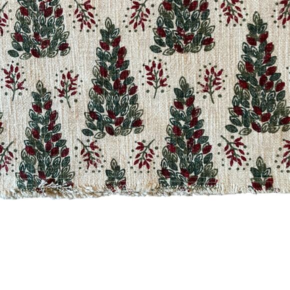 Rachel Zoe Christmas Tree Placemats 13x19 Set of 4 Holiday New - Picture 3 of 10